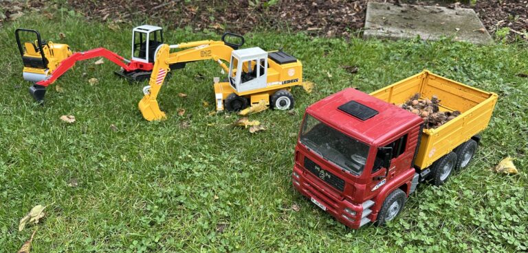 Bruder Fahrzeuge: eine Auswahl aus unserem Fuhrpark